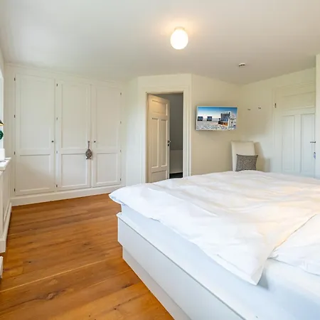 Hues Bi Koog 1 Holiday home Morsum (Sylt)